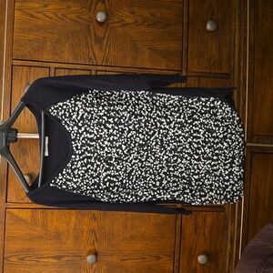 Rickis black 3/4 sleeve textured pompom  sweater. Women's L